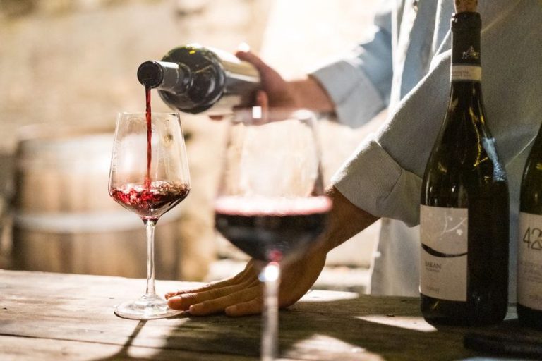 Degustacija vina u dalmatinskoj konobi